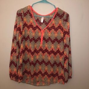 Patterned blouse